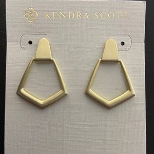 Brand new Kendra Scott earrings